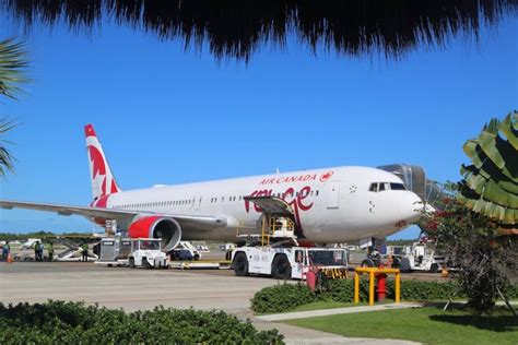 flights to el nido airport|what airlines fly to dominican republic.